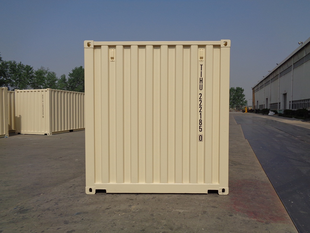 20ft Dry Shipping Container For Sale - Image 8